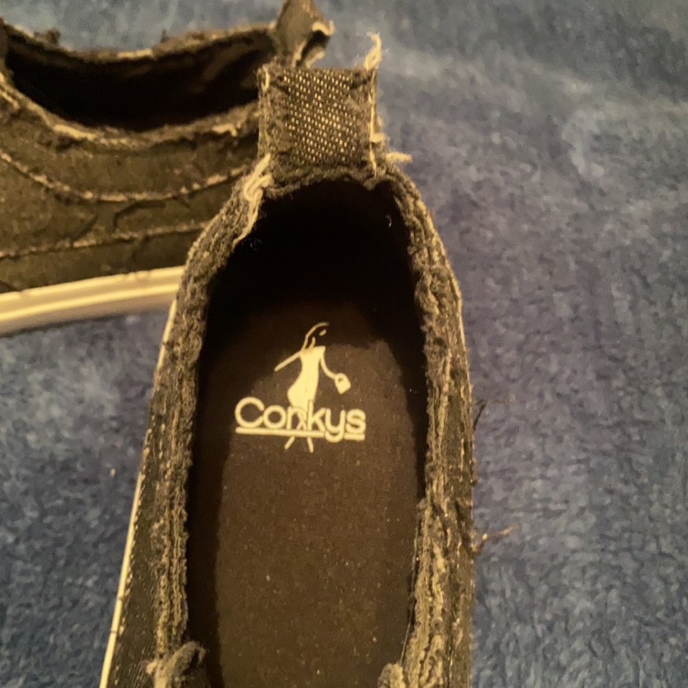 Shoes - Picture 3 of 3